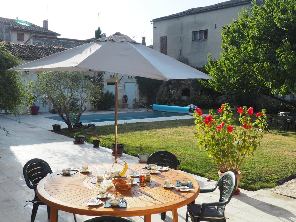 생트 포이 라 그랑드 Le Cerisier B&B 외부 사진